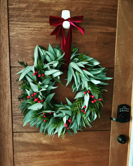 Christmas Wreath in Apple Pine and Eucalyptus