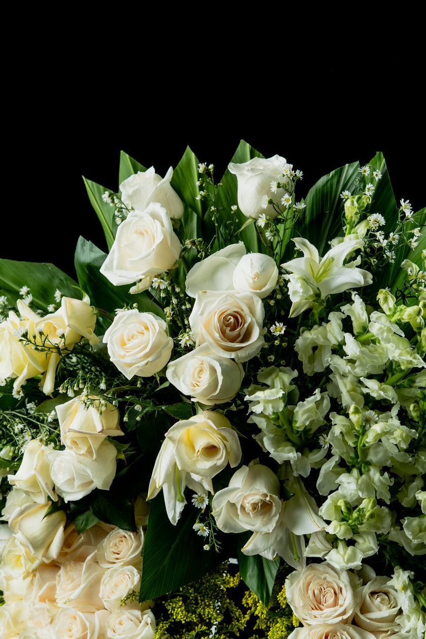 Anillo de Rosas y Calas – Homenaje Sereno