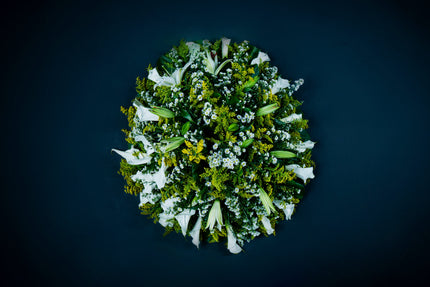 Ramo Fúnebre de Rosas y Lirios – Despedida Serena